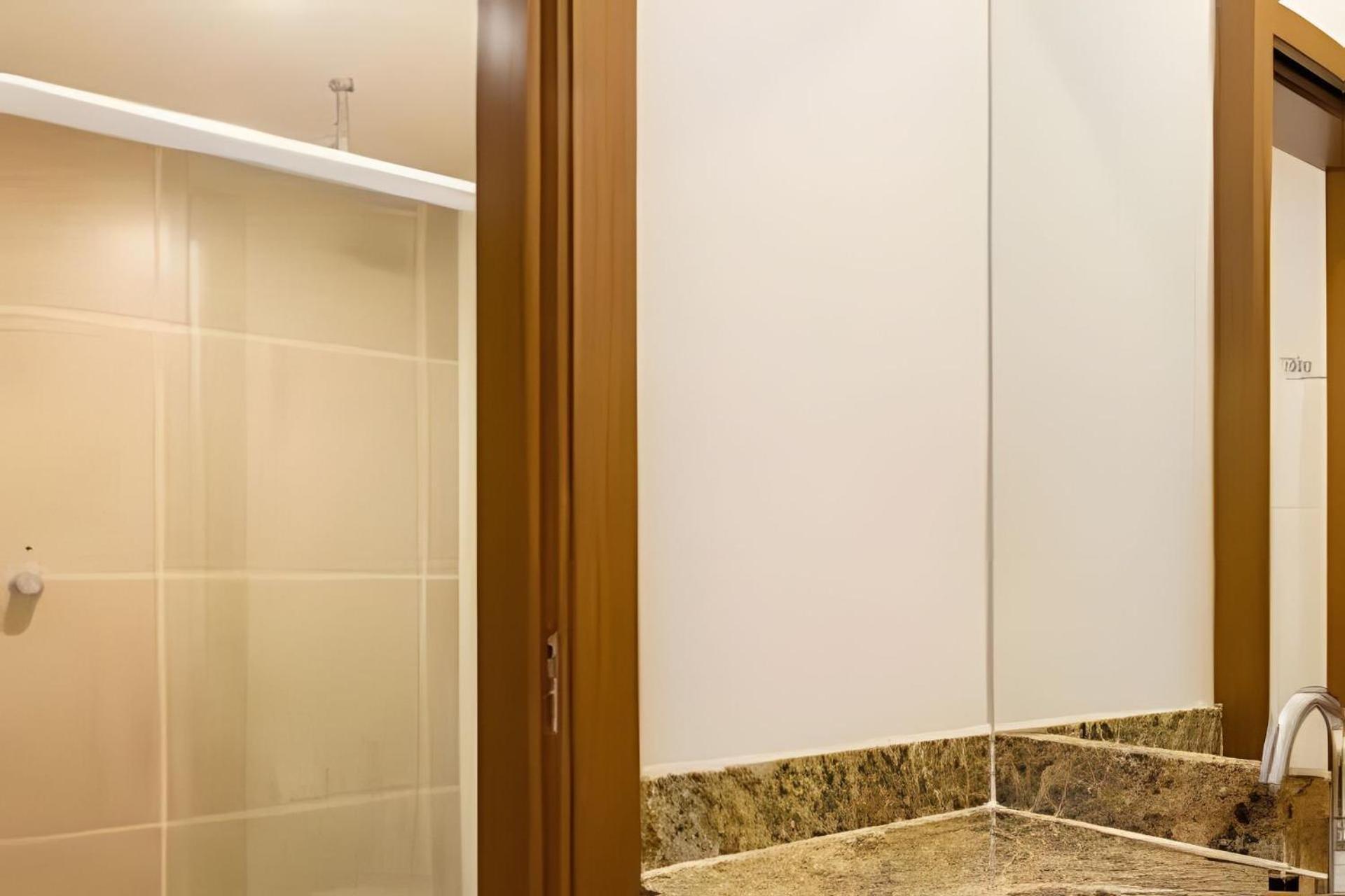 Ondas Praia Resort Em Порту-Сегуру Экстерьер фото