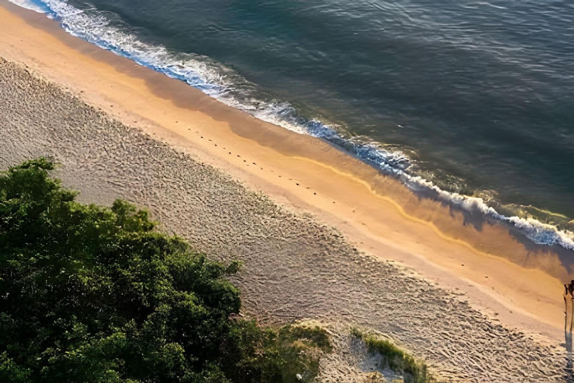 Ondas Praia Resort Em Порту-Сегуру Экстерьер фото