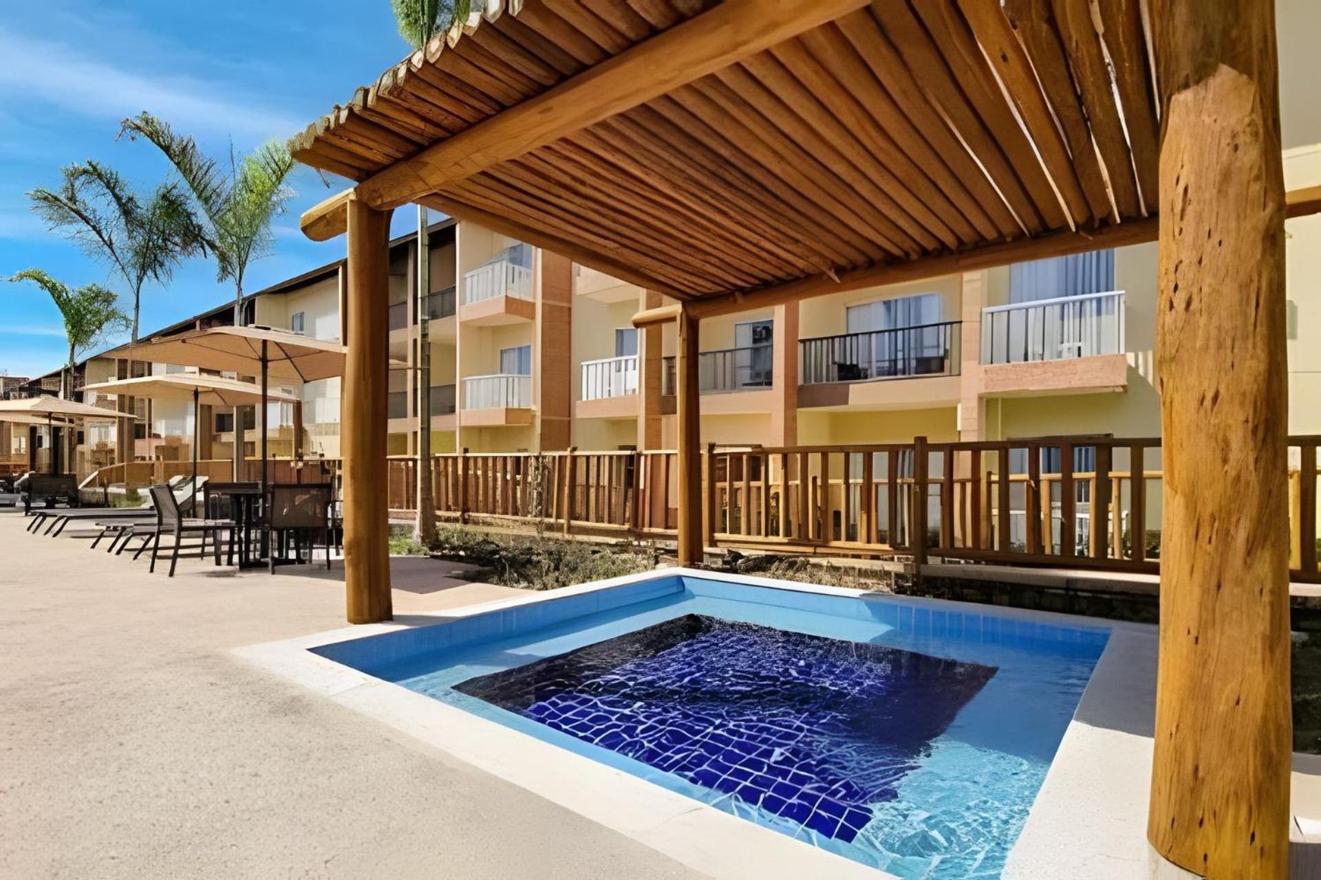 Ondas Praia Resort Em Порту-Сегуру Экстерьер фото